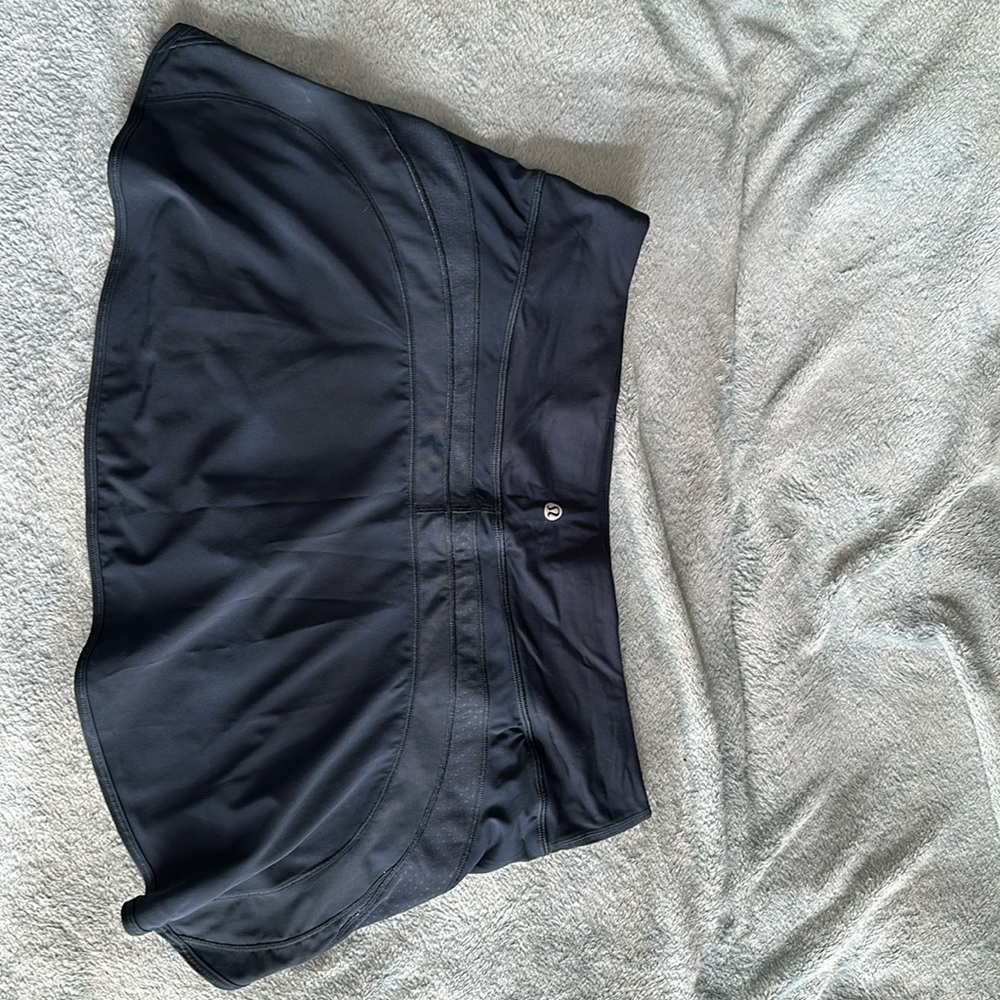 Lululemon skirt Navy size 10